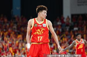 王博：孙铭徽提前复出 比赛状态其实还不具备匹配总决赛的强度